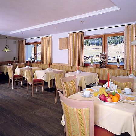Garni Hotel Bel Vert Σέλβα ντι Βαλ Γκαρντένα Εξωτερικό φωτογραφία