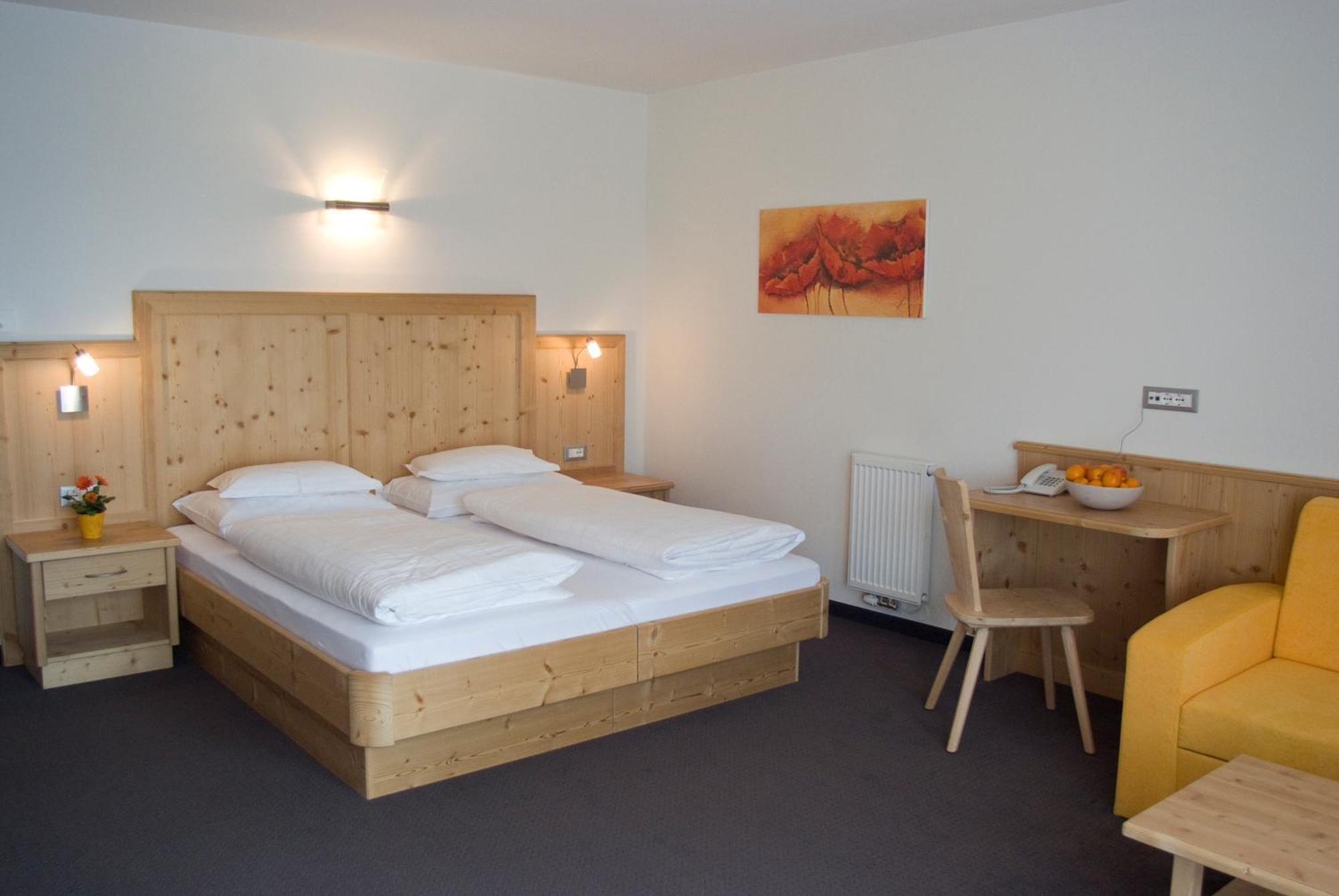 Garni Hotel Bel Vert Σέλβα ντι Βαλ Γκαρντένα Εξωτερικό φωτογραφία