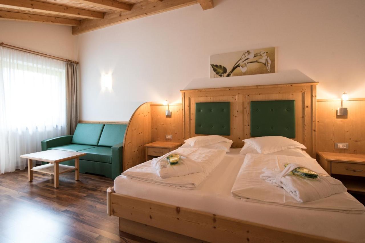 Garni Hotel Bel Vert Σέλβα ντι Βαλ Γκαρντένα Εξωτερικό φωτογραφία