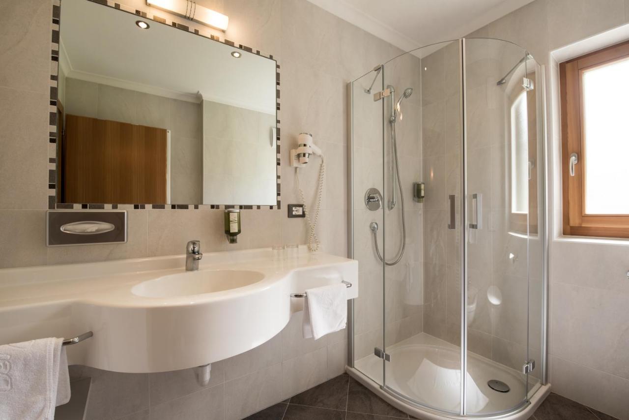 Garni Hotel Bel Vert Σέλβα ντι Βαλ Γκαρντένα Εξωτερικό φωτογραφία