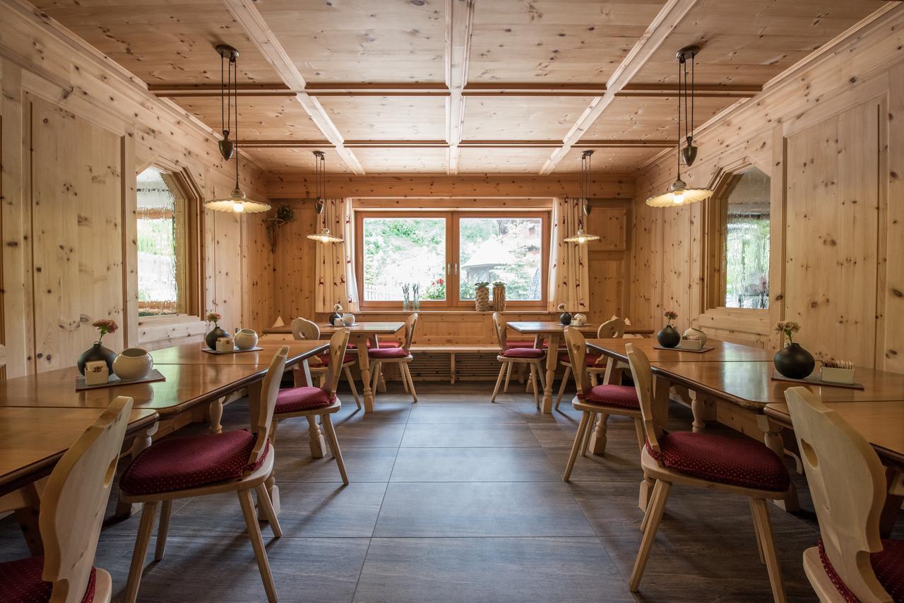 Garni Hotel Bel Vert Σέλβα ντι Βαλ Γκαρντένα Εξωτερικό φωτογραφία